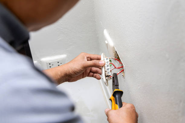 Best Affordable Emergency Electrician  in Bicknell, IN